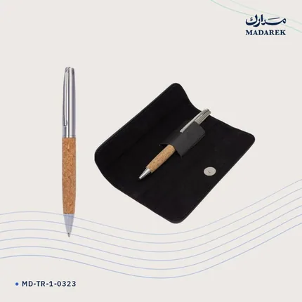 قلم حبر جاف — مع جراب