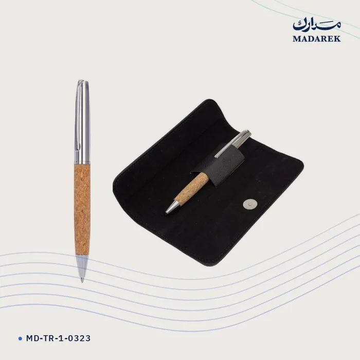 قلم حبر جاف — مع جراب