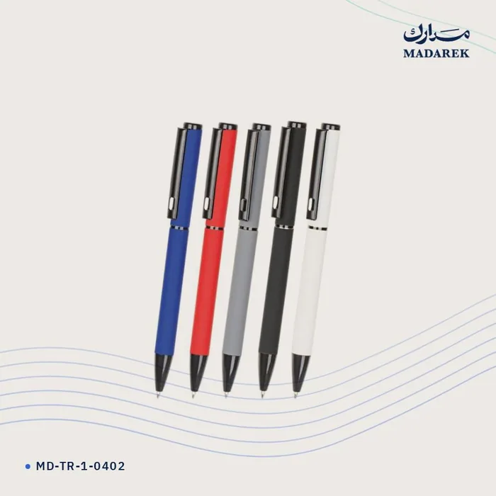 قلم حبر جاف — معدن · ملمس مطاطي