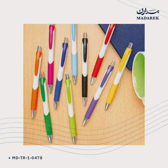 قلم حبر جاف — بلاستيك