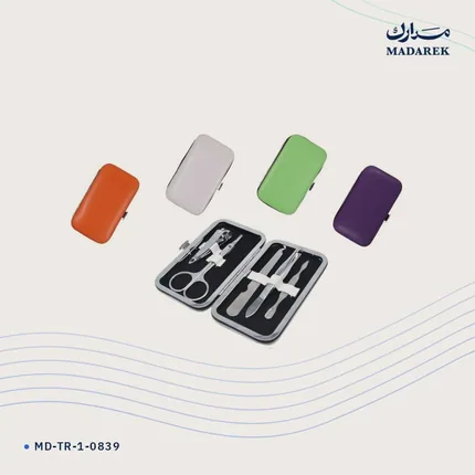 طقم عناية بالأظافر